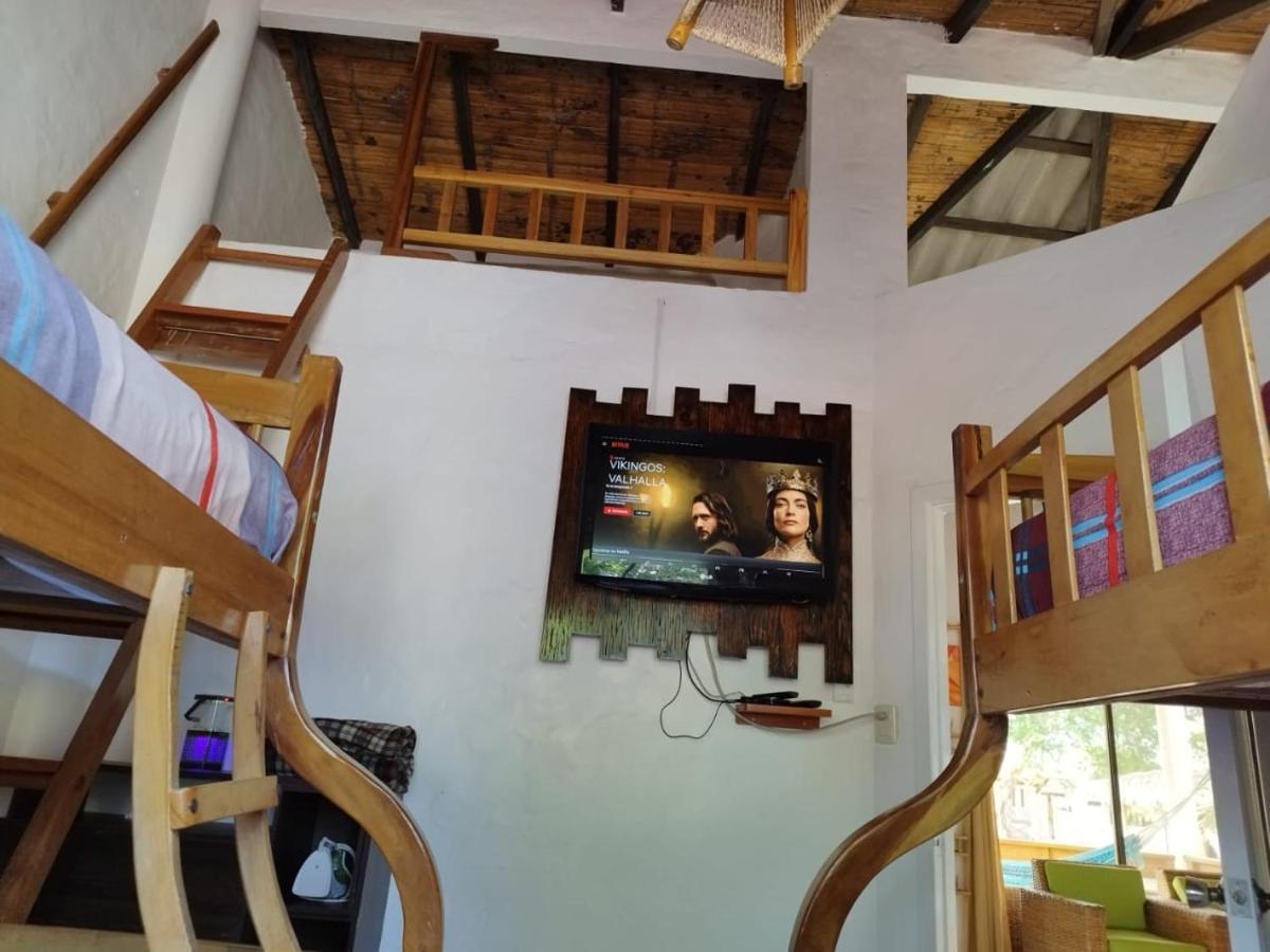La De Victor Holiday home Olon